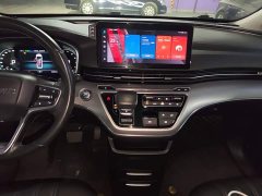 SAIC MG iMAX8 400TGI Supreme Land Respect Edition - ფოტო 13