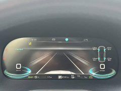 SAIC MG RX5 EV 2020 ePLUS National Trend Rongling Flagship Edition - ფოტო 5