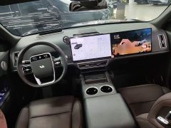 Li Auto L8 2023 Pro - ფოტო 10