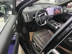 Li Auto L8 2023 Pro - ფოტო 16