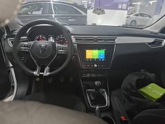 SAIC MG i5 2020 1.5L Manual 4G Connected Deluxe Edition - ფოტო 10