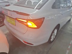 SAIC MG i5 2020 1.5L Manual 4G Connected Deluxe Edition - ფოტო 8