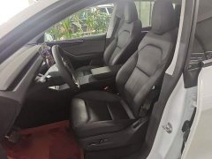 Tesla Model Y Rear-Wheel Drive - ფოტო 15