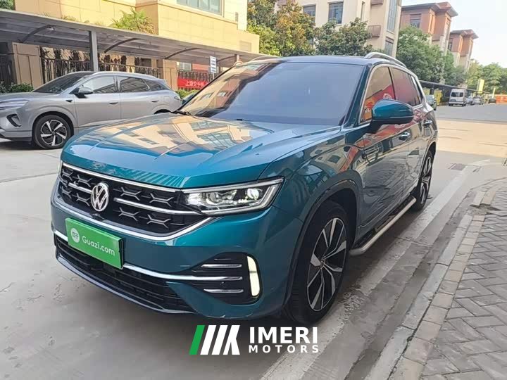Volkswagen Taos 380TSI AWD R-Line Pro Smart Edition