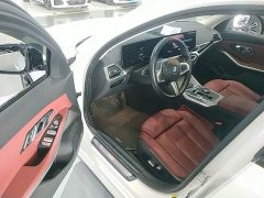 BMW i3 eDrive 40 L Midnight Edition Package - ფოტო 16