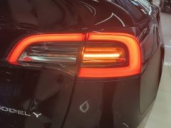 Tesla Model Y 2022 Facelift Long Range All-Wheel Drive - ფოტო 8