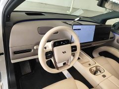 Li Auto i6 Four-Wheel Drive Standard Edition - ფოტო 10