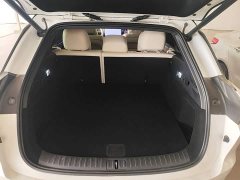 Li Auto i6 Four-Wheel Drive Standard Edition - ფოტო 19