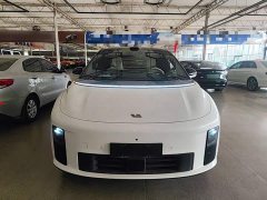 Li Auto i6 Four-Wheel Drive Standard Edition - ფოტო 3