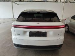 Li Auto i6 Four-Wheel Drive Standard Edition - ფოტო 6