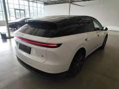 Li Auto i6 Four-Wheel Drive Standard Edition - ფოტო 7