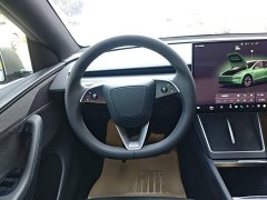 Tesla Model Y L Long Range All-Wheel Drive - ფოტო 11