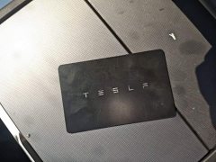 Tesla Model Y L Long Range All-Wheel Drive - ფოტო 9