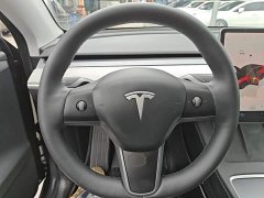 Tesla Model Y Rear-Wheel Drive - ფოტო 11