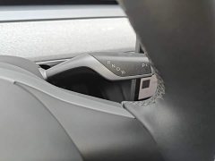 Tesla Model Y Rear-Wheel Drive - ფოტო 14