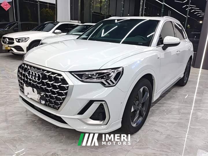 Audi Q3 2024 35 TFSI Fashion Dynamic - ავტომობილი ჩინეთიდან