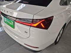 SAIC MG i5 2023 1.5L Manual Comfort Edition - ფოტო 8