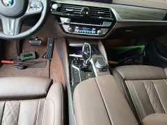 BMW 5 Series Facelift 530Li Luxury M Sport Package - ფოტო 14