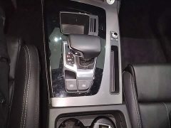 Audi Q5L 45T Luxury Dynamic - ფოტო 14