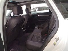 Audi Q5L 45T Luxury Dynamic - ფოტო 17