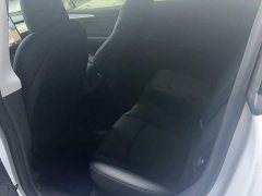 Tesla Model Y Rear-Wheel Drive - ფოტო 13