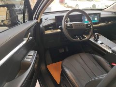 SAIC MG RX5 MAX 1.5T Automatic Prestige Edition - ფოტო 16