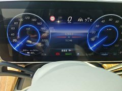 Mercedes-Benz EQE SUV 350 4MATIC Luxury - ფოტო 12