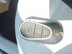 Mercedes-Benz EQE SUV 350 4MATIC Luxury - ფოტო 9