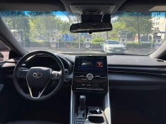 Toyota Avalon 2.5L Luxury - ფოტო 19