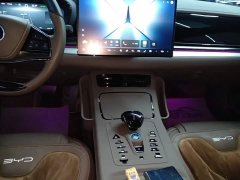 BYD Han EV 506KM Luxury - ფოტო 14