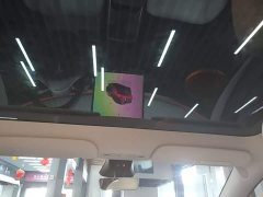 Tesla Model Y Rear-Wheel Drive - ფოტო 18