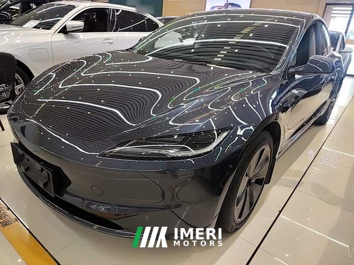 Tesla Model 3 Rear-Wheel Drive