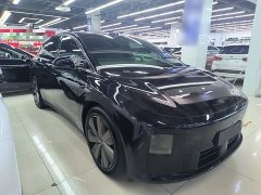 Li Auto i6 Four-Wheel Drive Standard Edition - ფოტო 4