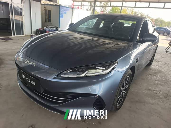 BYD Dolphin 06 DM-i Smart Drive 120KM Deluxe - ავტომობილი ჩინეთიდან