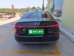 Volkswagen Passat 330TSI Luxury - ფოტო 6