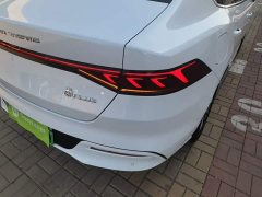 BYD Qin PLUS Glory Edition DM-i 55KM Leading - ფოტო 8