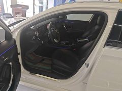 Mercedes-Benz A-Class 2023 A 200 L Fashion Edition - ფოტო 15