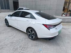 Hyundai Elantra 1.5L CVT GLX Elite - ფოტო 5