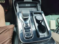 FAW Red Flag H9 2.0T Two-Wheel Drive Qi Chang Private Enjoyment Fashion Edition 5-Seater - ფოტო 14