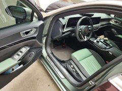 FAW Red Flag H9 2.0T Two-Wheel Drive Qi Chang Private Enjoyment Fashion Edition 5-Seater - ფოტო 16