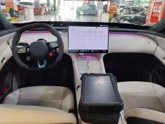 Xiaomi YU7 Four-Wheel Drive Max Edition - ფოტო 10