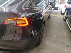 Tesla Model Y Rear-Wheel Drive - ფოტო 8