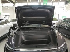 Tesla Model Y Rear-Wheel Drive - ფოტო 20