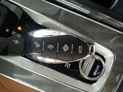 FAW Red Flag HS5 2.0T AWD Flagship Pro - ფოტო 14