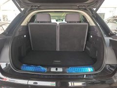 FAW Red Flag E-HS9 2022 690km Range Flagship Edition Six-Seater - ფოტო 19