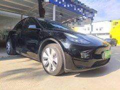 Tesla Model Y 2022 Facelift Rear-Wheel Drive - ფოტო 4