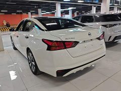 Nissan Teana 2021 2.0L XL Upper AD1 Intelligent Navigation Edition - ფოტო 5