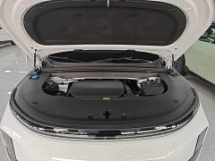 Li Auto L6 Pro - ფოტო 20