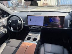 Li Auto L6 Pro - ფოტო 12