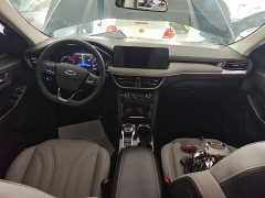 Ford Escape 2024 EcoBoost 245 FWD Prestige Edition - ფოტო 10